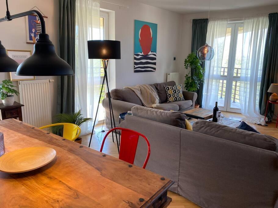 Valley Art House & Parking Bezplatny Podziemny Kielce Eksteriør billede