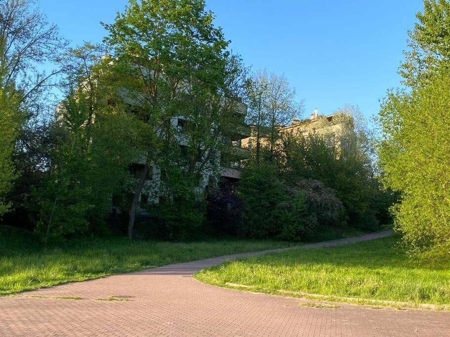 Valley Art House & Parking Bezplatny Podziemny Kielce Eksteriør billede